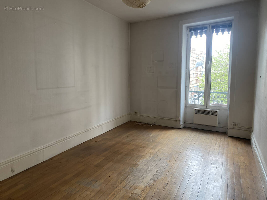 Appartement à VILLEURBANNE
