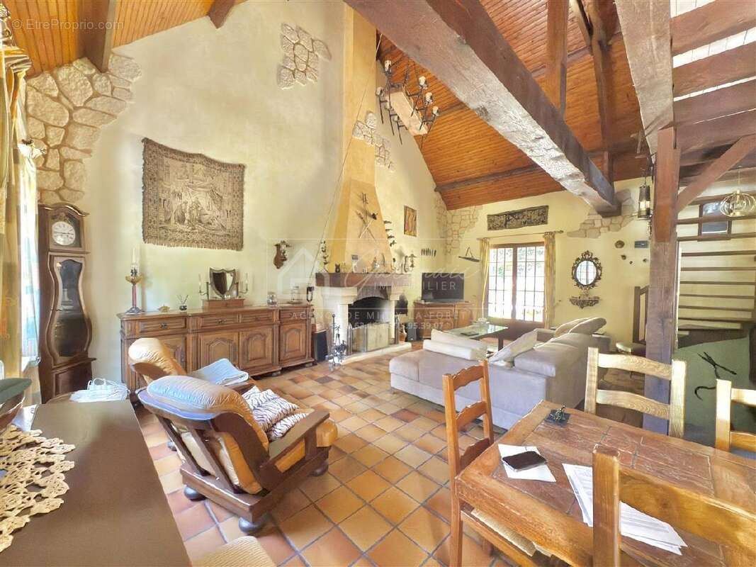 Maison 133 m² à Boutigny-Sur-Essonne  - photo 5