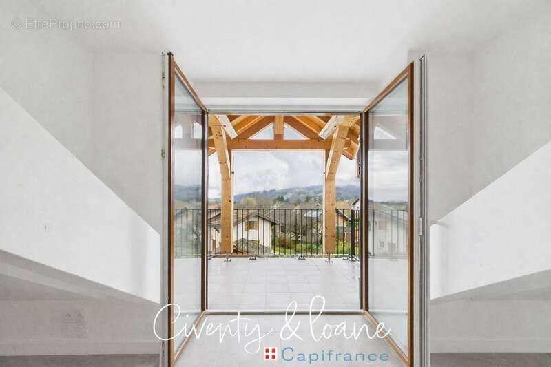 Appartement à GILLY-SUR-ISERE