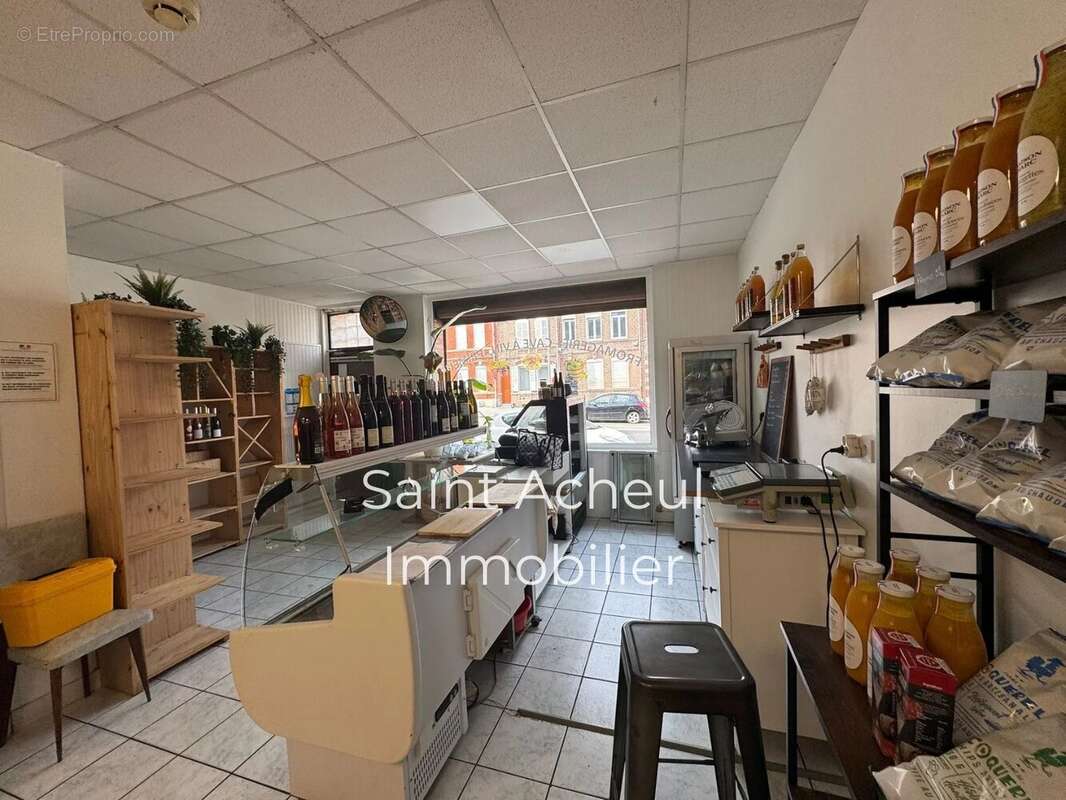 Quartier Saint Acheul / Maison avec Commerce et Cour - photo 3