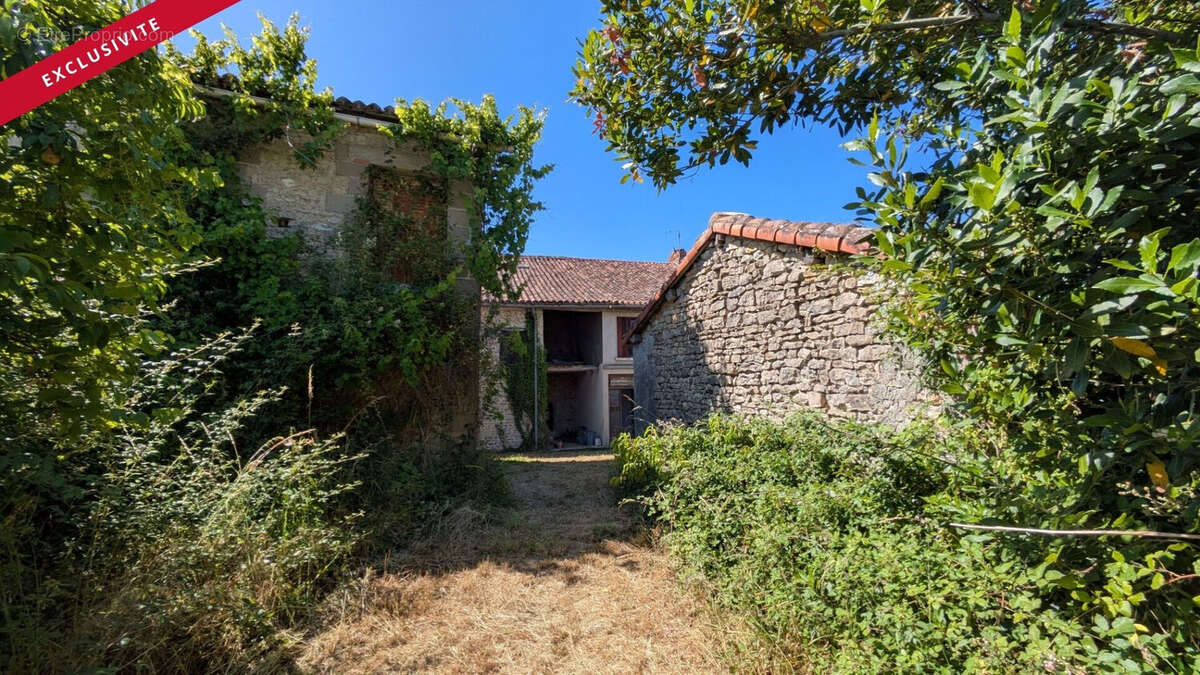 Maison 107m² à château-garnier - photo 17