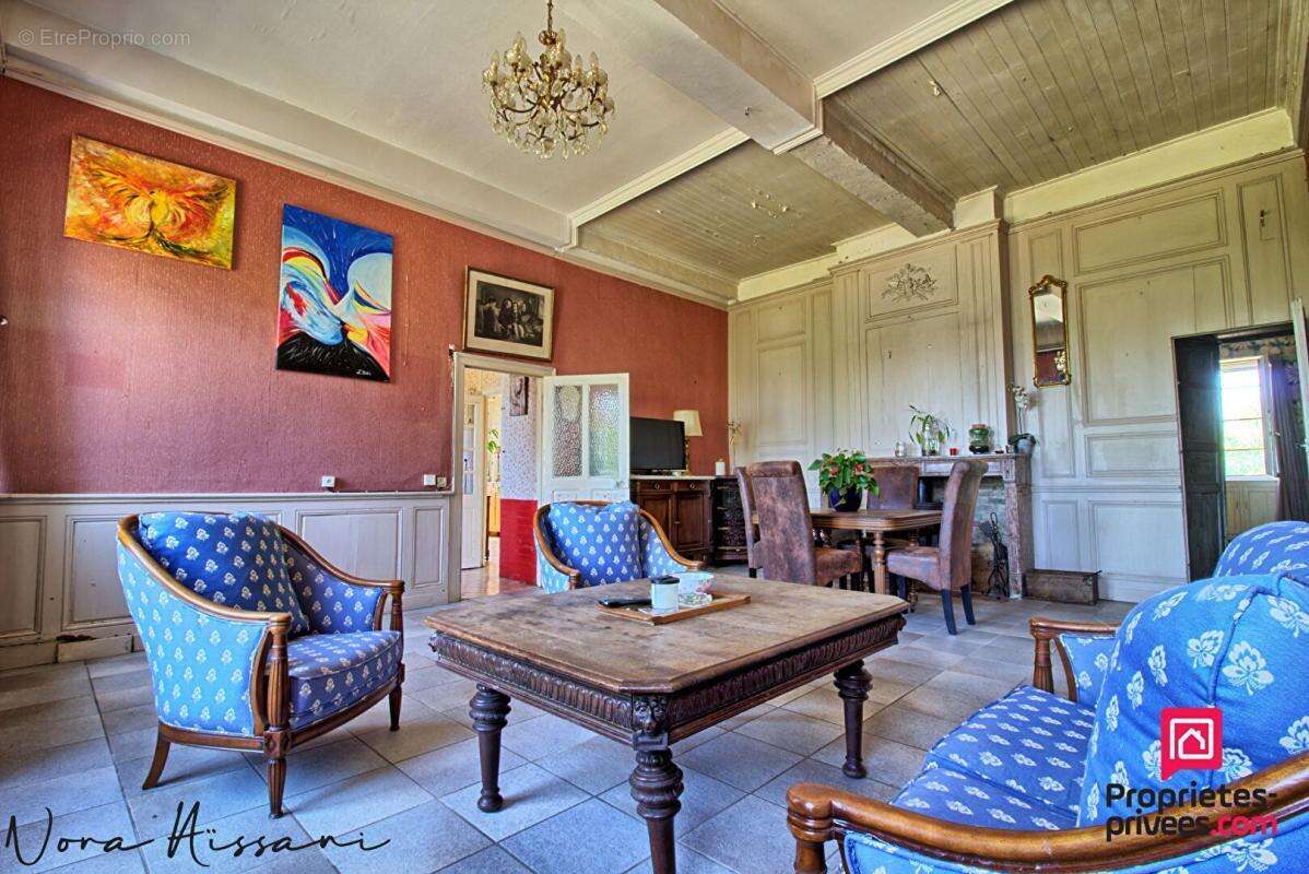 Maison  213 m2 - photo 6