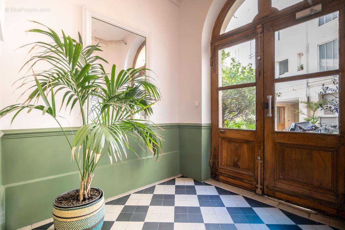 Appartement à PARIS-3E