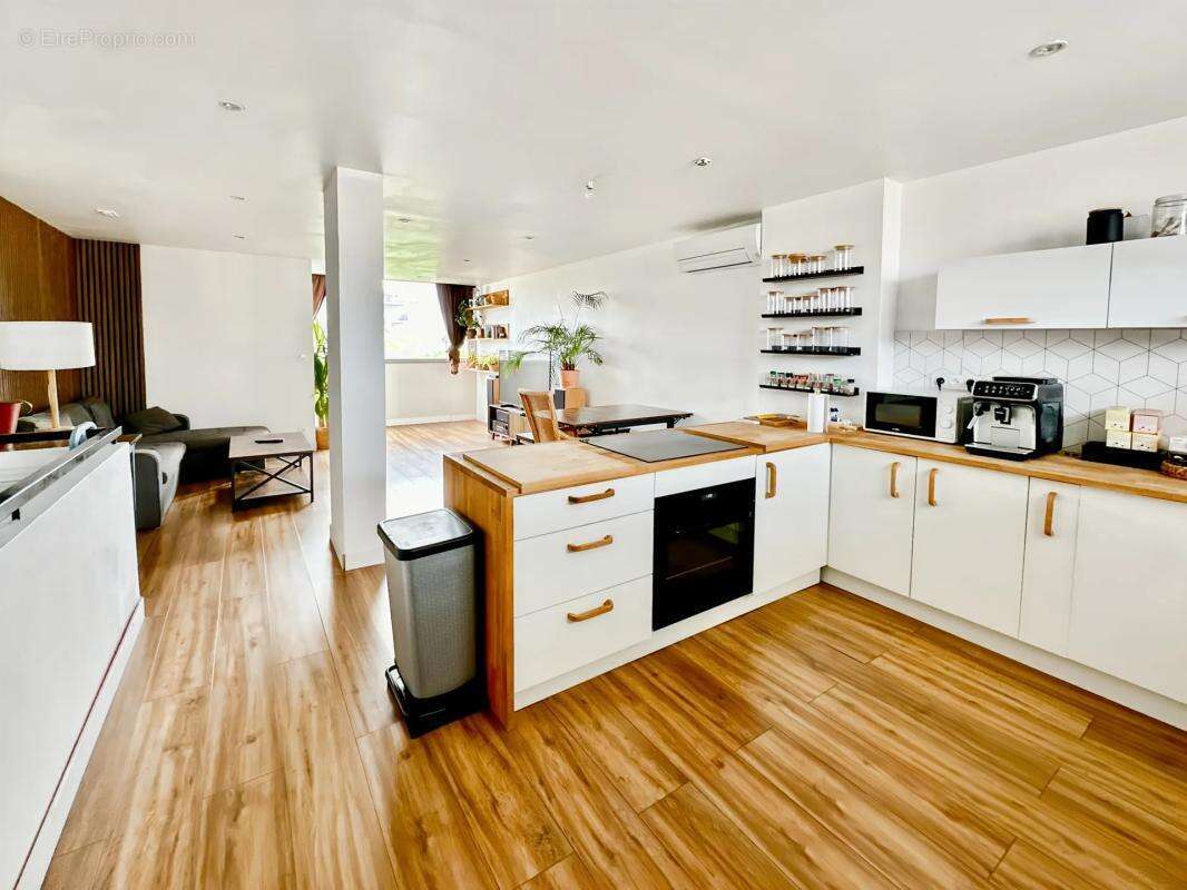 Appartement à LE LAVANDOU