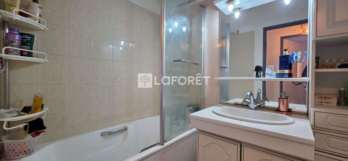 Appartement à SAINT-DENIS