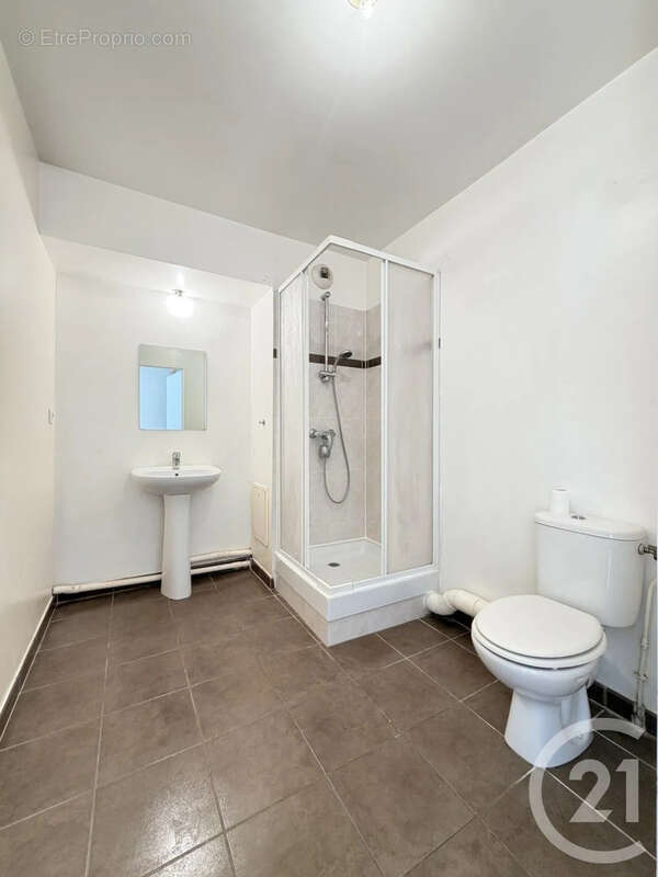 Appartement à MONTROUGE