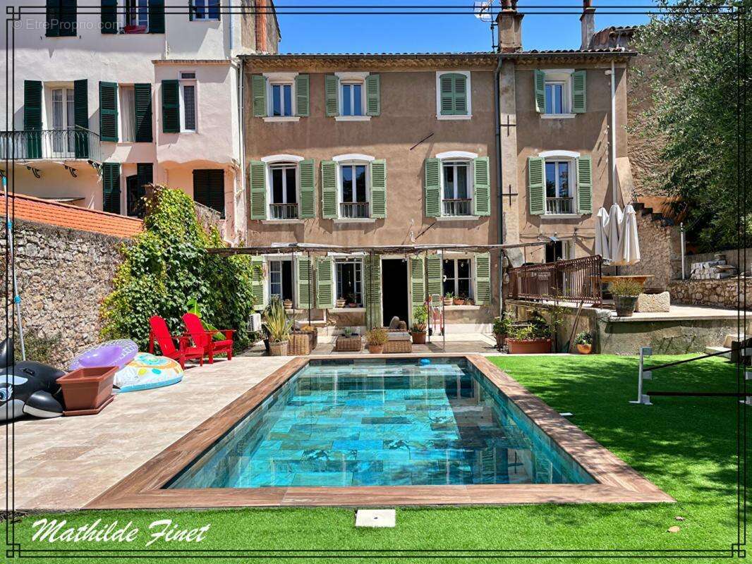 Maison à DRAGUIGNAN