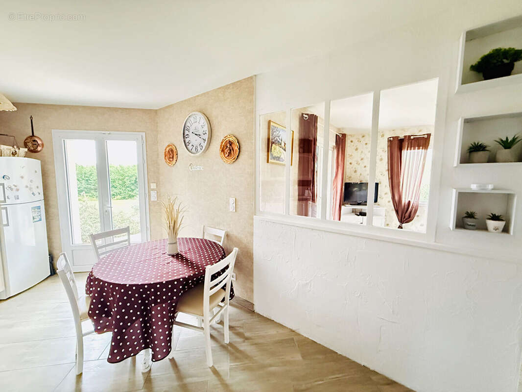 Maison à SAINT-SYLVESTRE-SUR-LOT