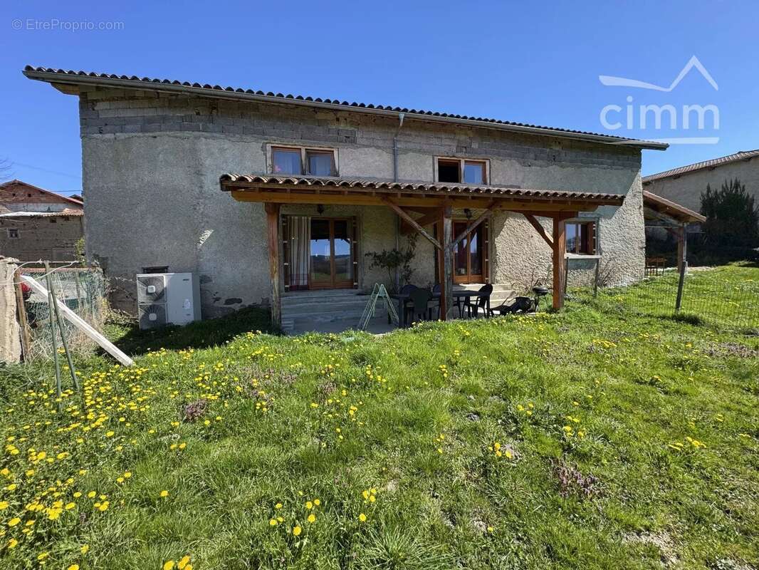 Appartement à MARSAC-EN-LIVRADOIS