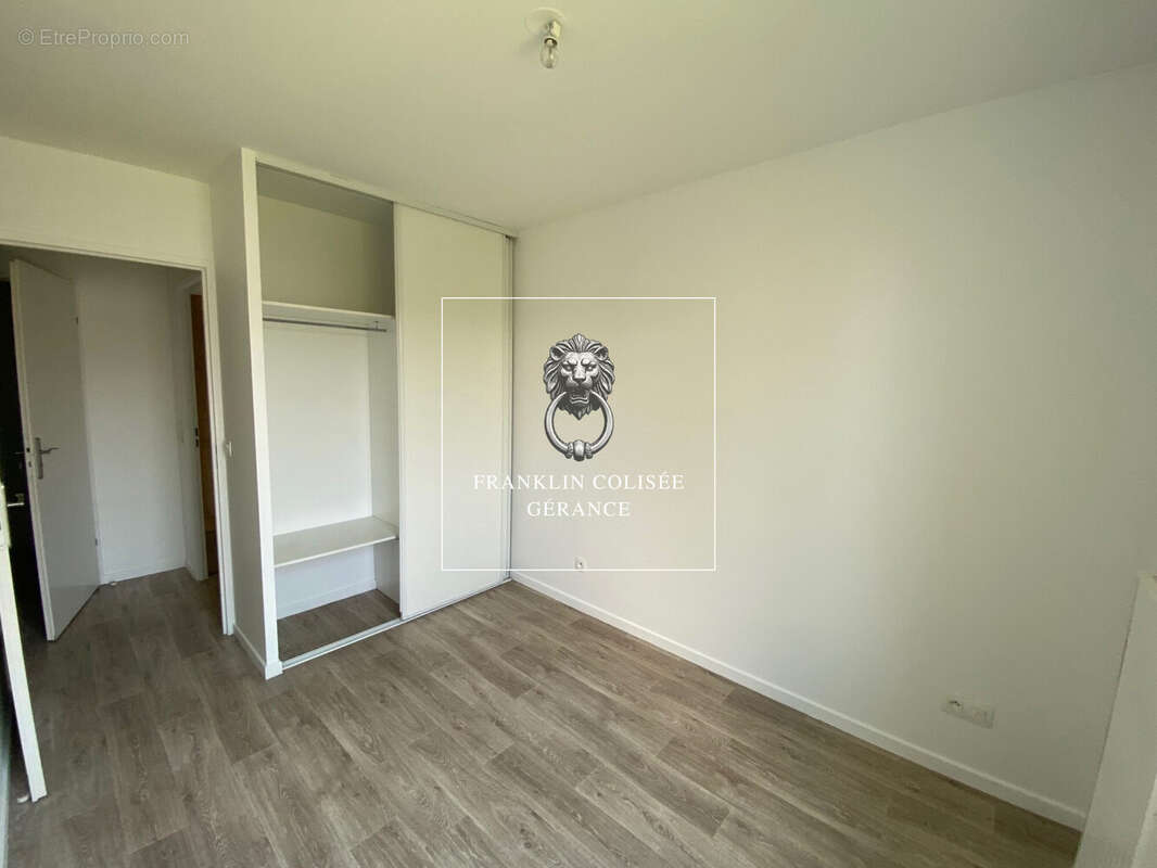 Appartement à LE BLANC-MESNIL