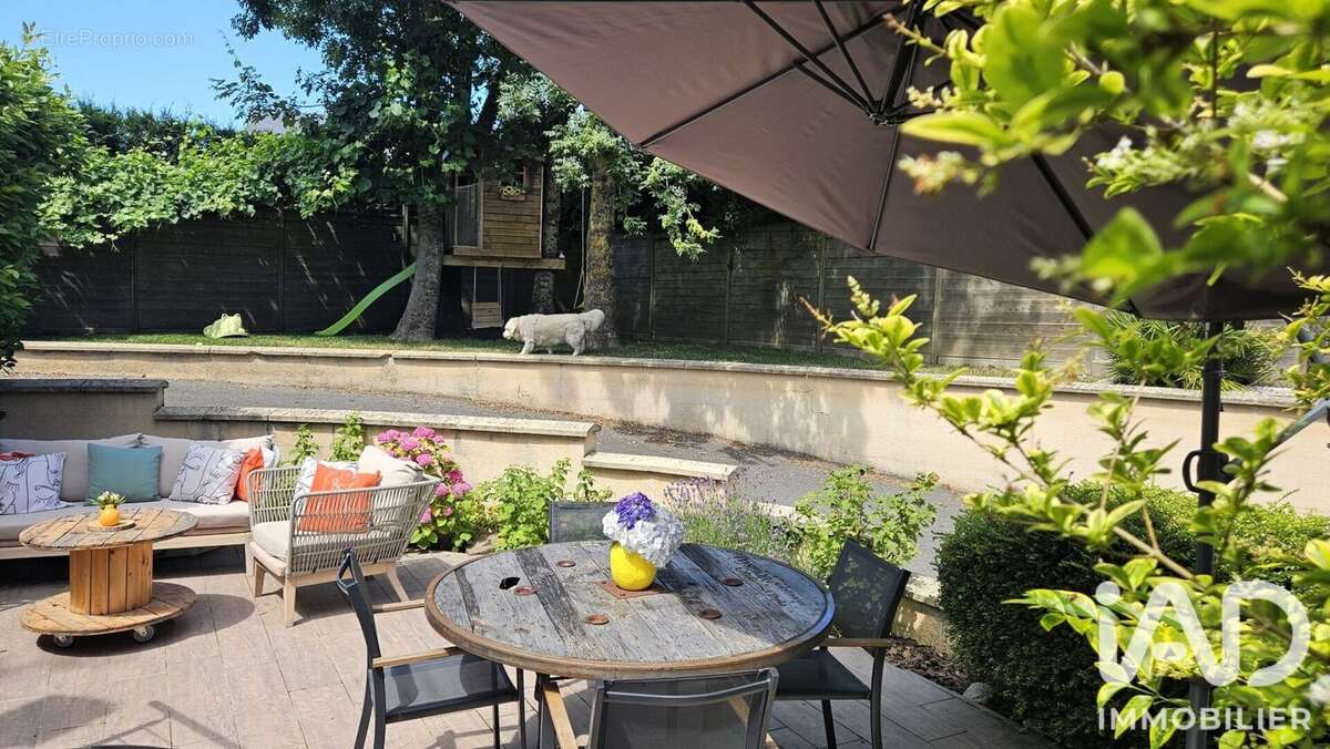 Maison 180 m² à Villers-Bocage  - photo 3