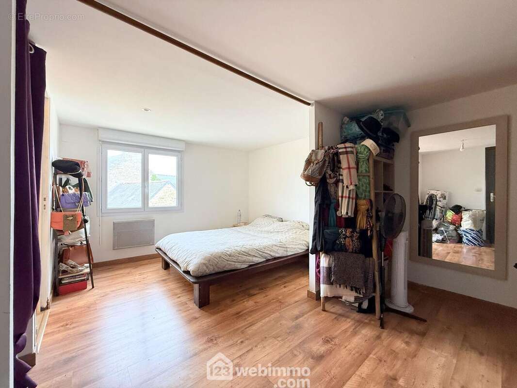 Commerce à TREDREZ-LOCQUEMEAU