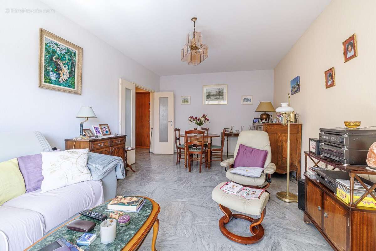 Appartement à CAGNES-SUR-MER