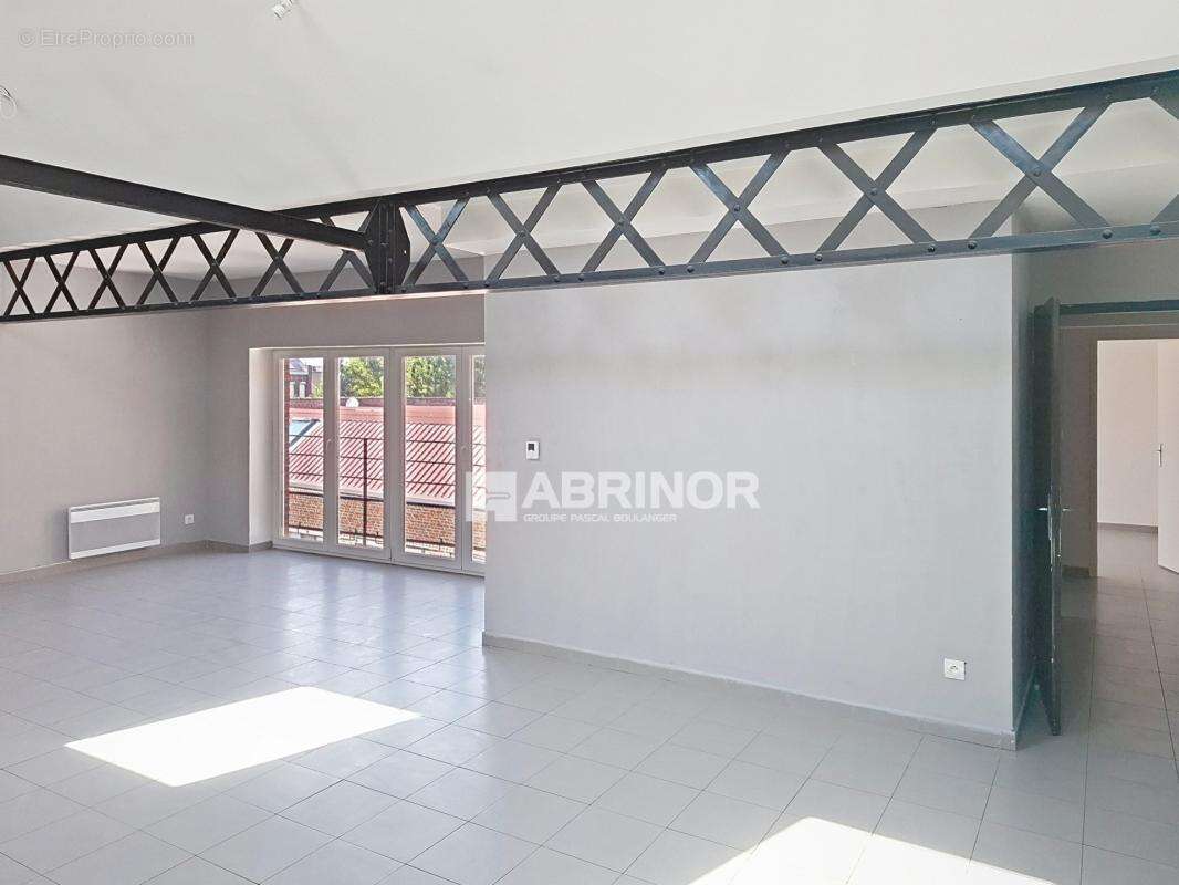 LOFT à deux pas de la gare TGV de TOURCOING - photo 4
