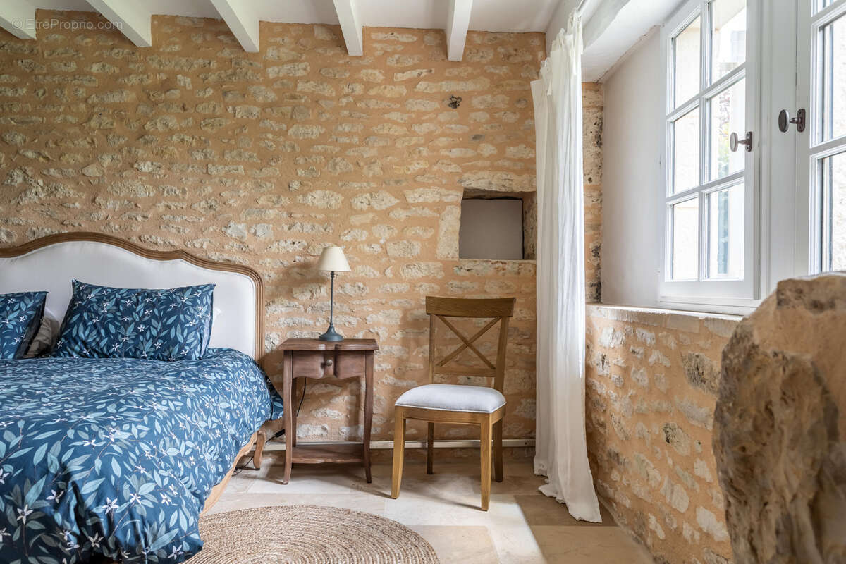 Maison à BAGAT-EN-QUERCY