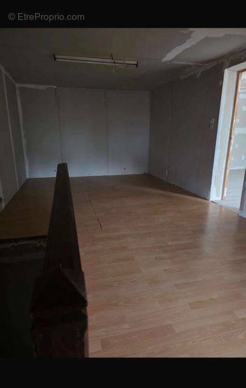 Maison à AULNOYE-AYMERIES