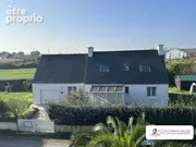 Maison à KERLOUAN