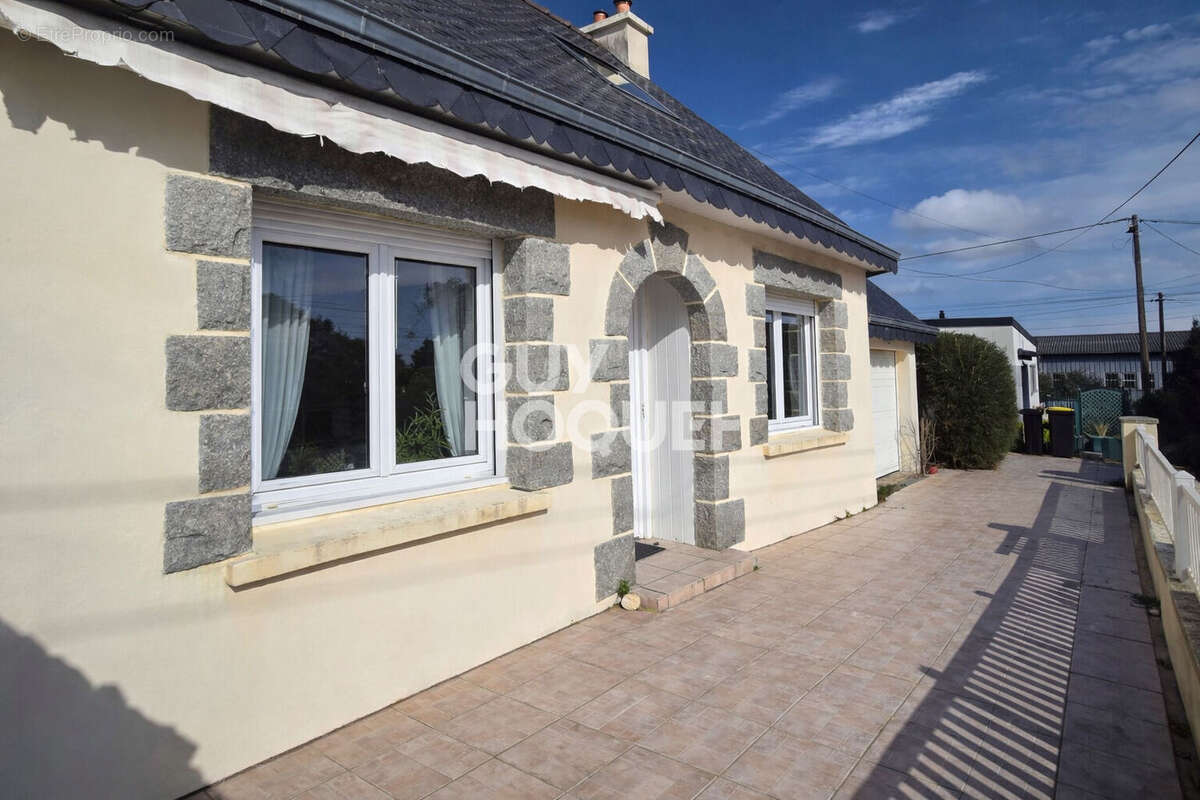 Maison à ETABLES-SUR-MER