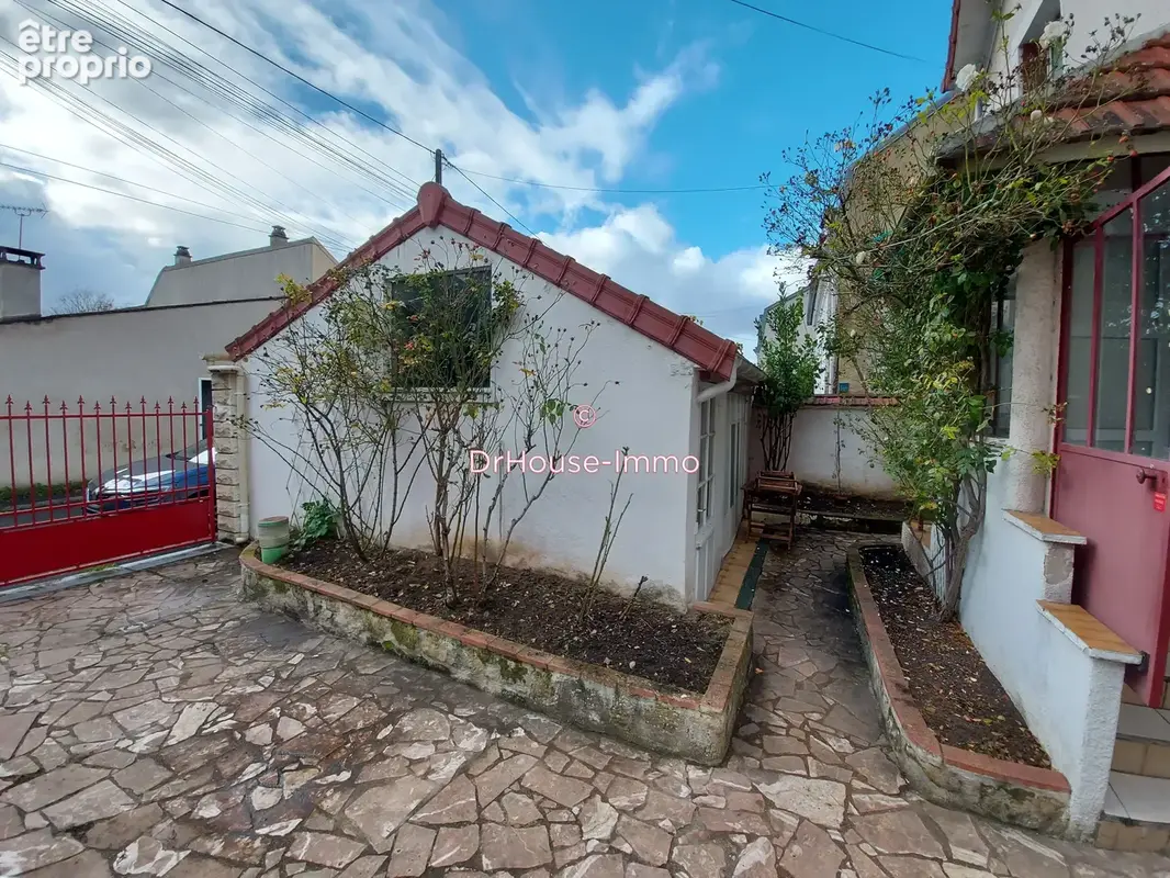 Maison 4 pièces 61 m² à vendre à Les Mureaux (78130) - photo 3