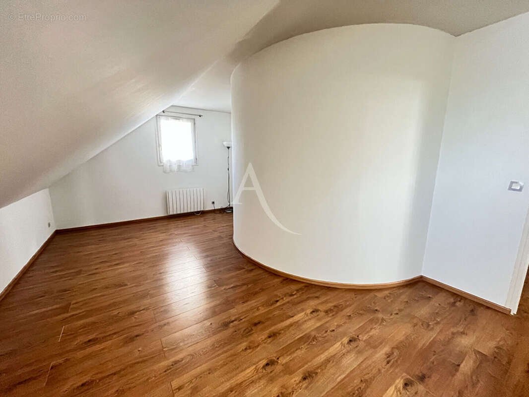 Appartement à DOURDAN