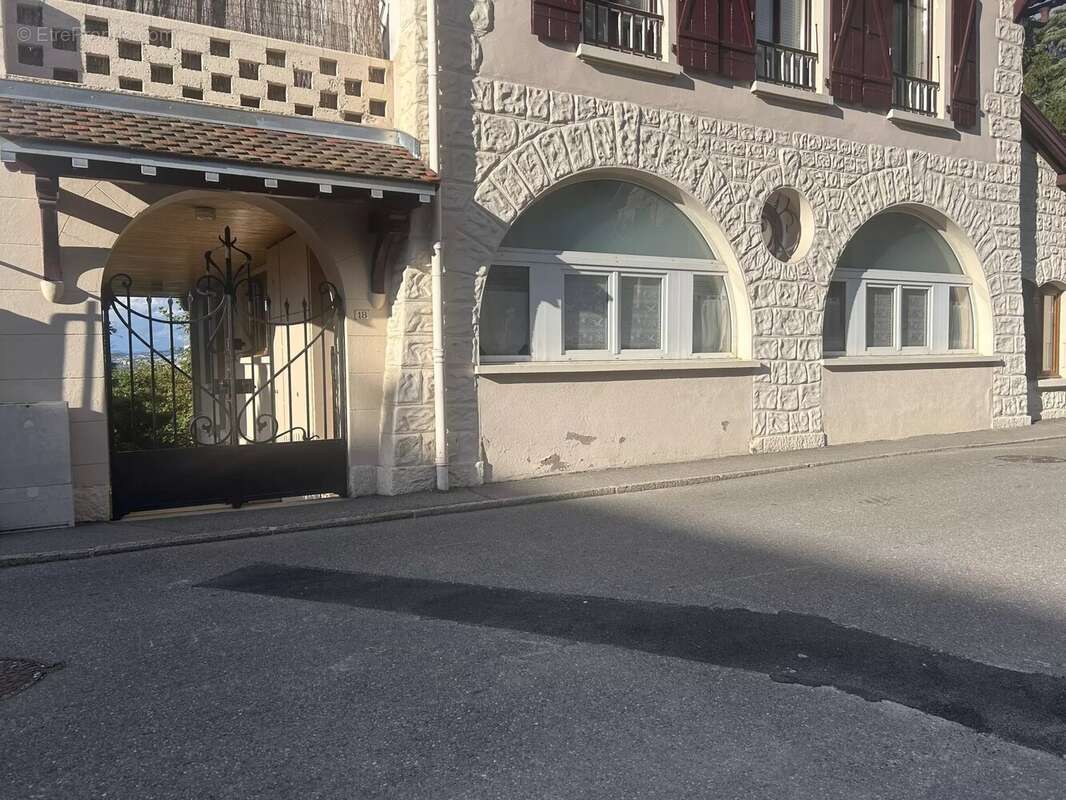 Appartement à EVIAN-LES-BAINS