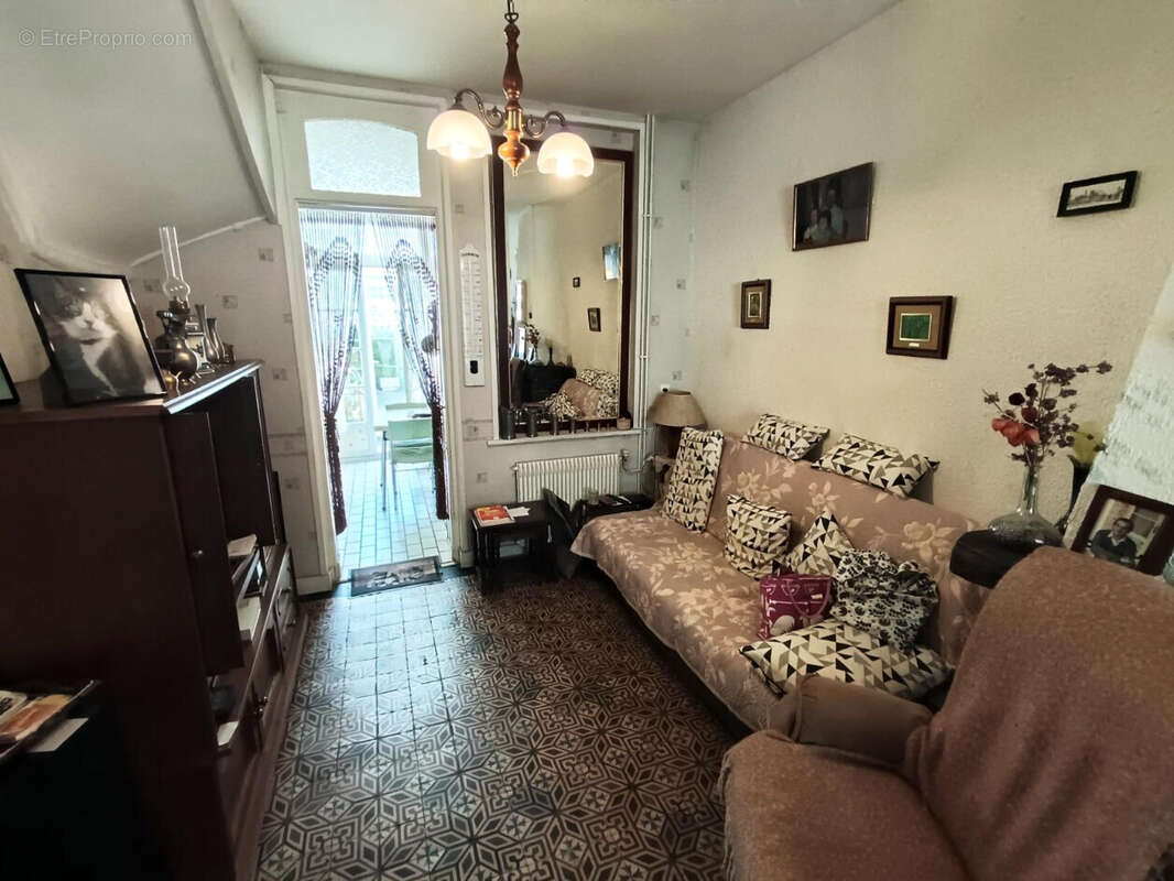Maison 3 chambres + bureau + cour, Saint-Acheul - photo 5
