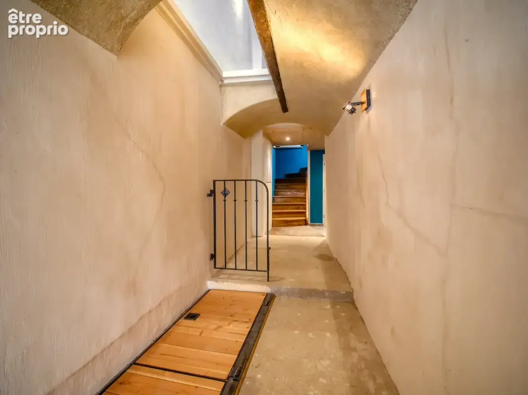 Magnifique maison en pierres rénovée   72 m2   Centre-ville de DIE - photo 8