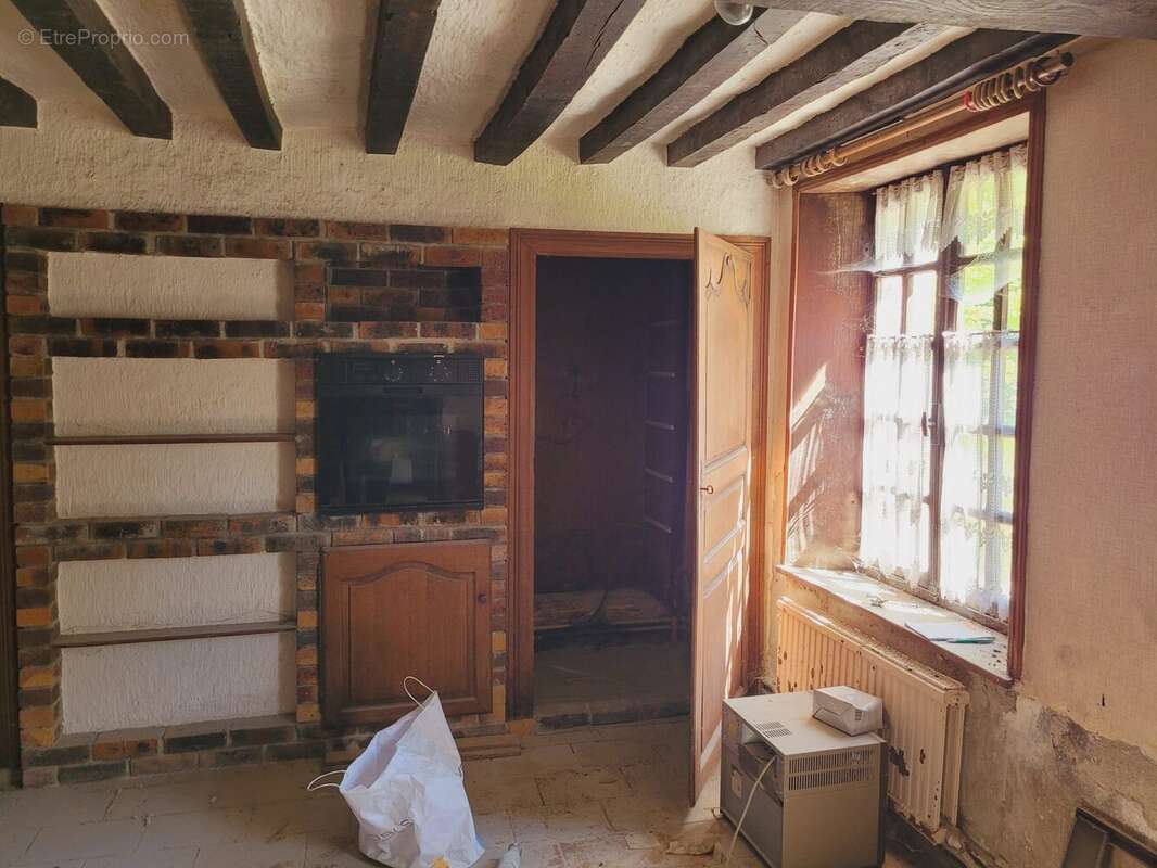Maison à SOLRE-LE-CHATEAU