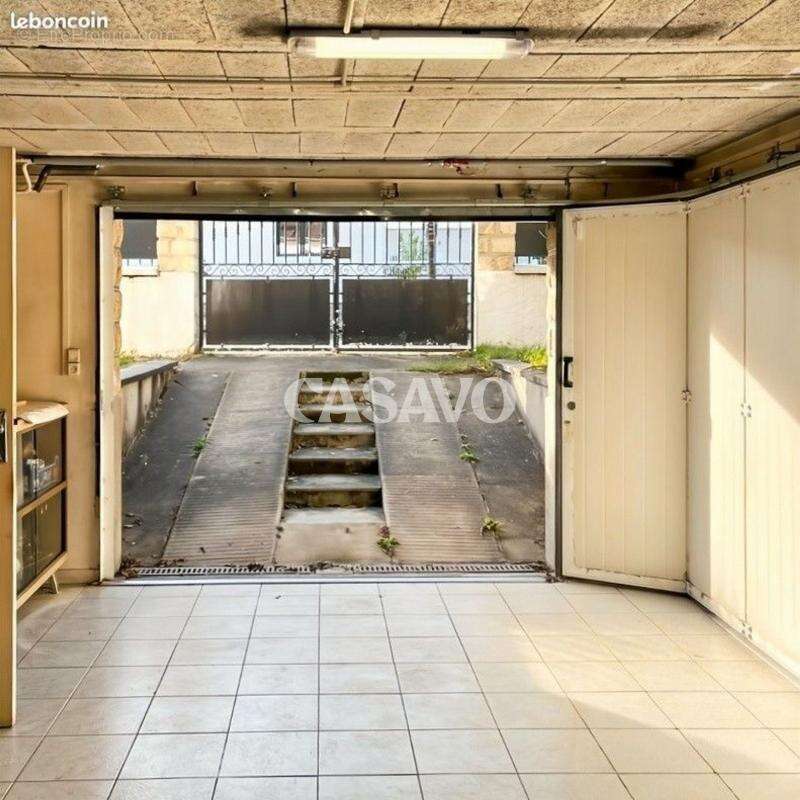 Maison à VILLENEUVE-LE-ROI