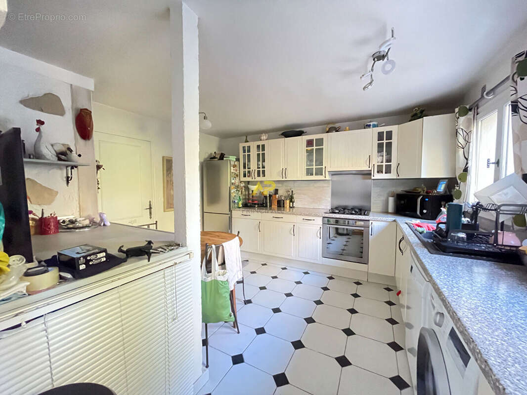 Maison à MONTIGNY-LES-CORMEILLES