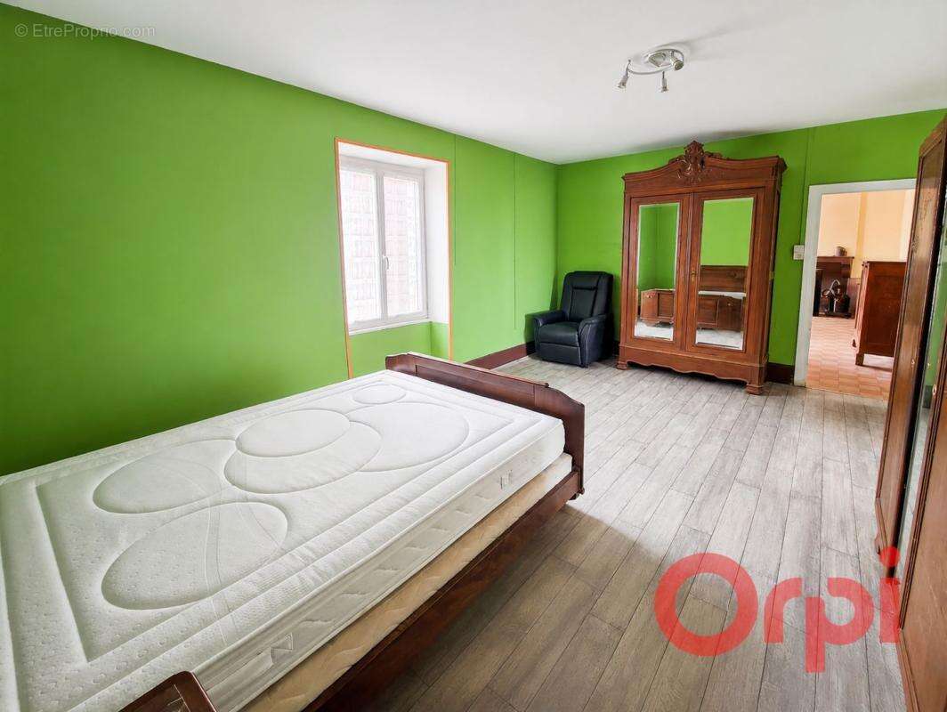 Maison avec grange - Beau potentiel - photo 8