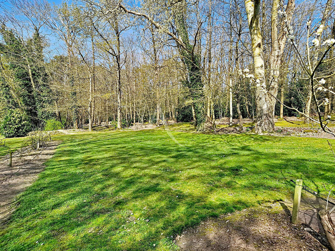 Maison à SAINT-MATHURIN-SUR-LOIRE