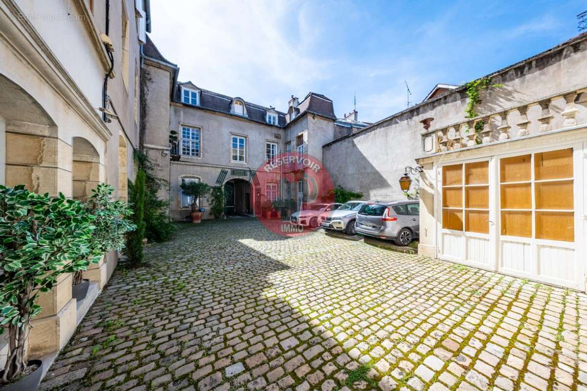 Appartement à DIJON