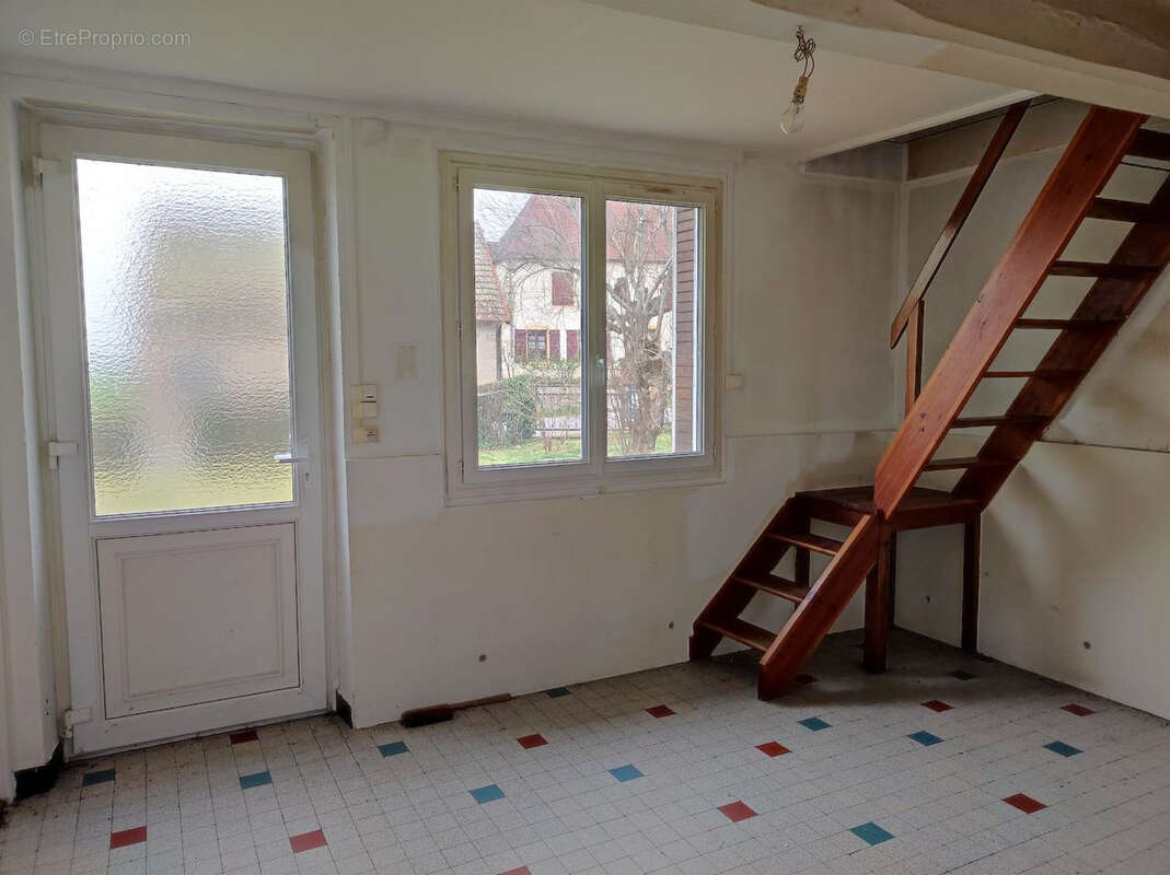 Maison à PARAY-LE-MONIAL