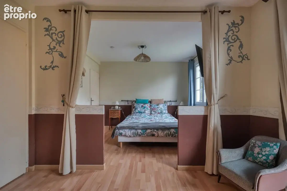 Maison familiale - 7 chambres - 217m2 - 1510m2 de terrain clos - photo 17