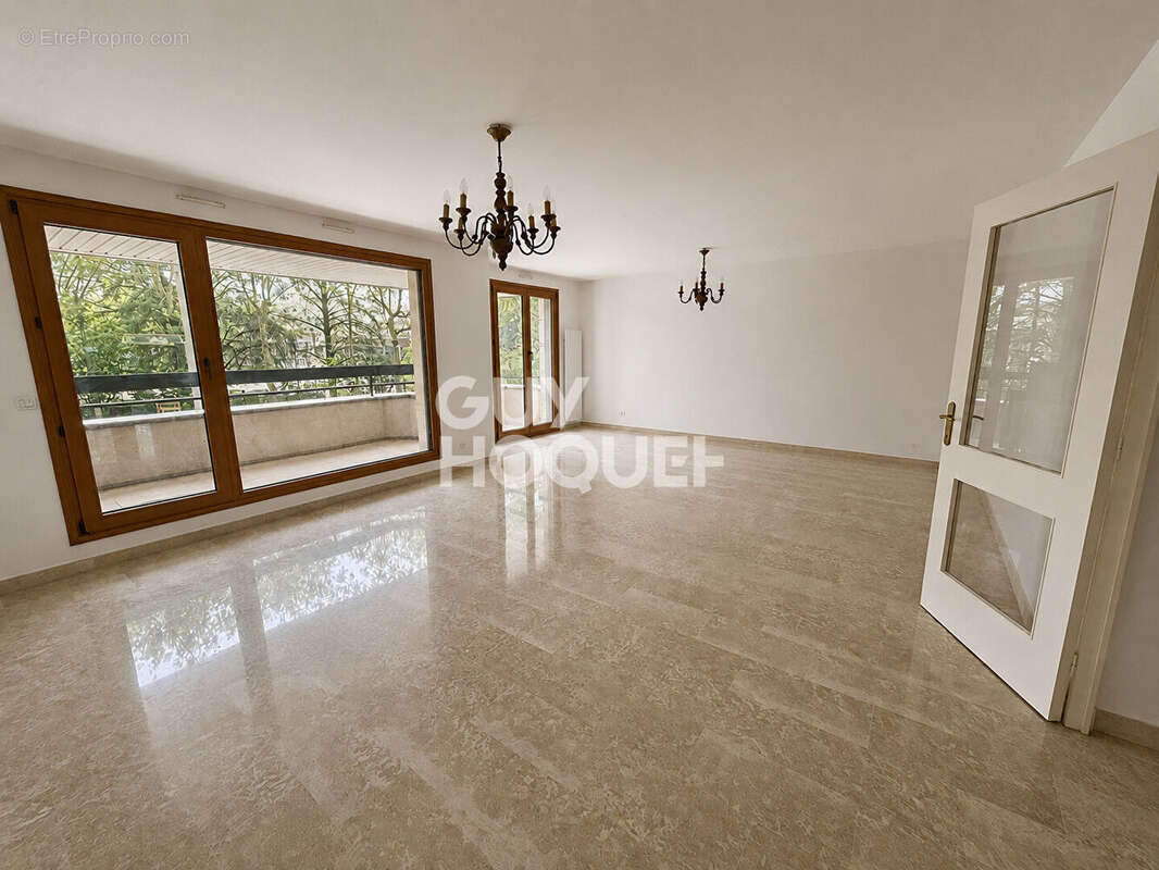 Appartement à LYON-4E
