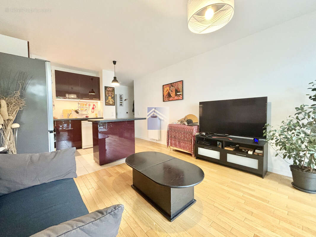 Appartement à COLOMBES