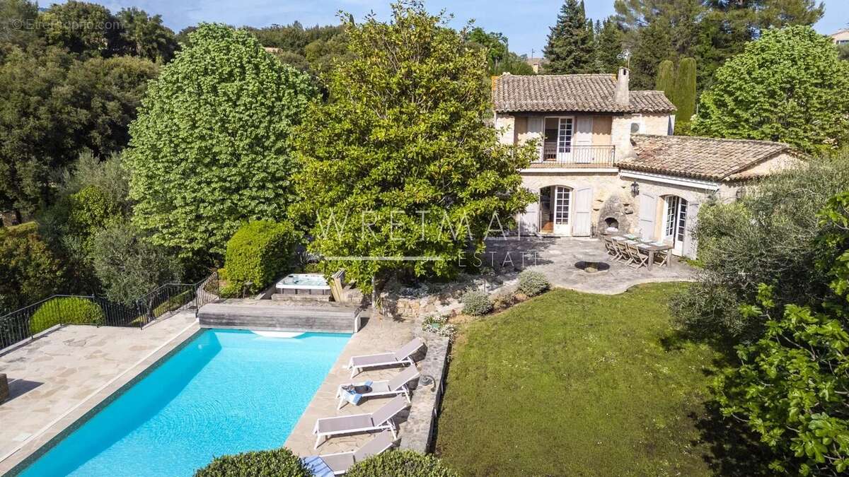 Maison à GRASSE