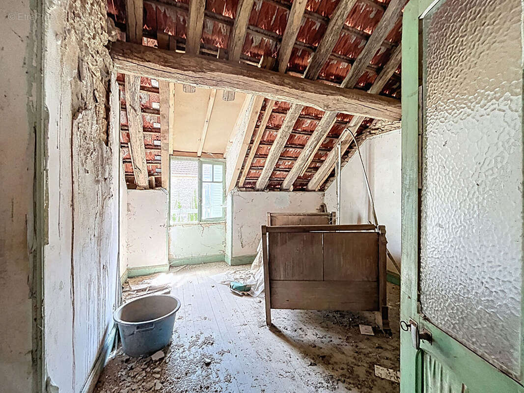 Maison à FRAIGNOT-ET-VESVROTTE