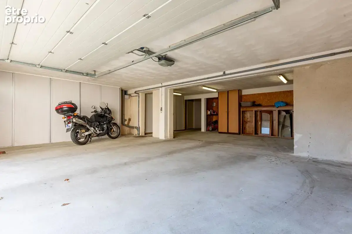 Maison Mouzillon 6 P . 4 Chs . Bureau . 177.85 M² . Double garages . T 1153 M² . Sous-sol - photo 16