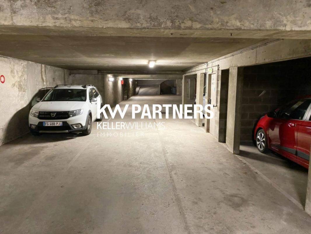 Parking à MONTROUGE