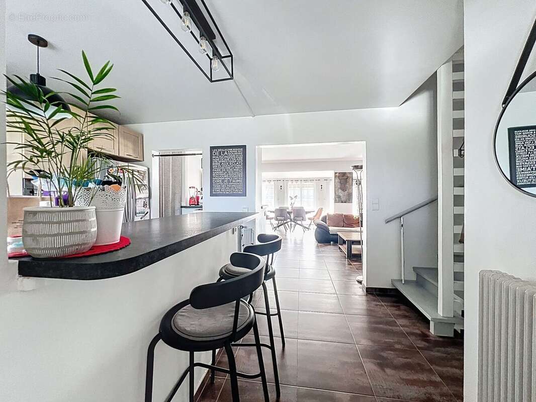 Maison à RIS-ORANGIS