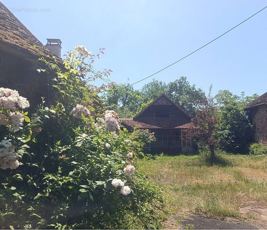 Maison à COUBJOURS