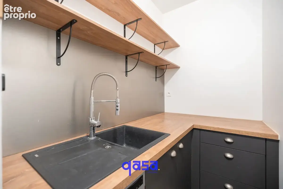 Marseille 6e - castellane - loft atypique avec cour privative - photo 4