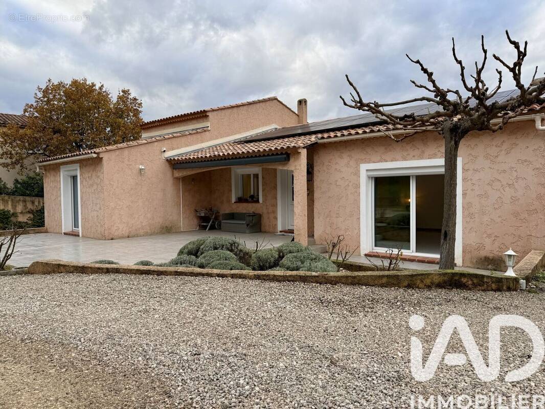Photo 1 - Maison à PIERREFEU-DU-VAR