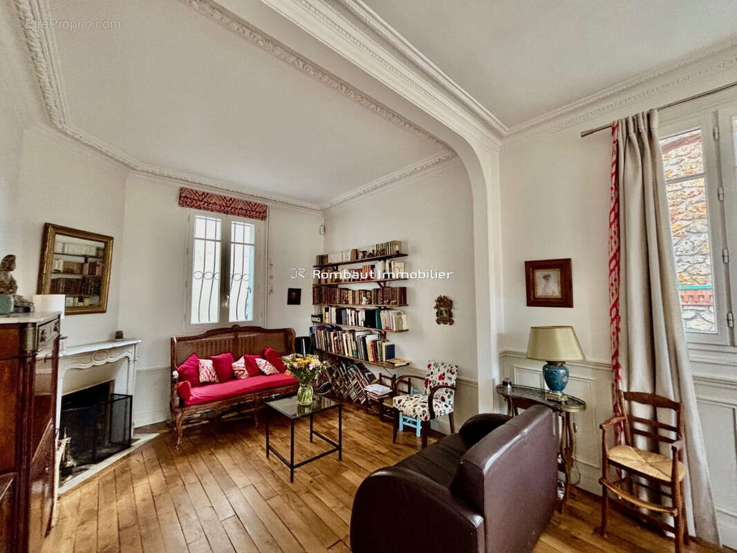 Maison à LA CELLE-SAINT-CLOUD