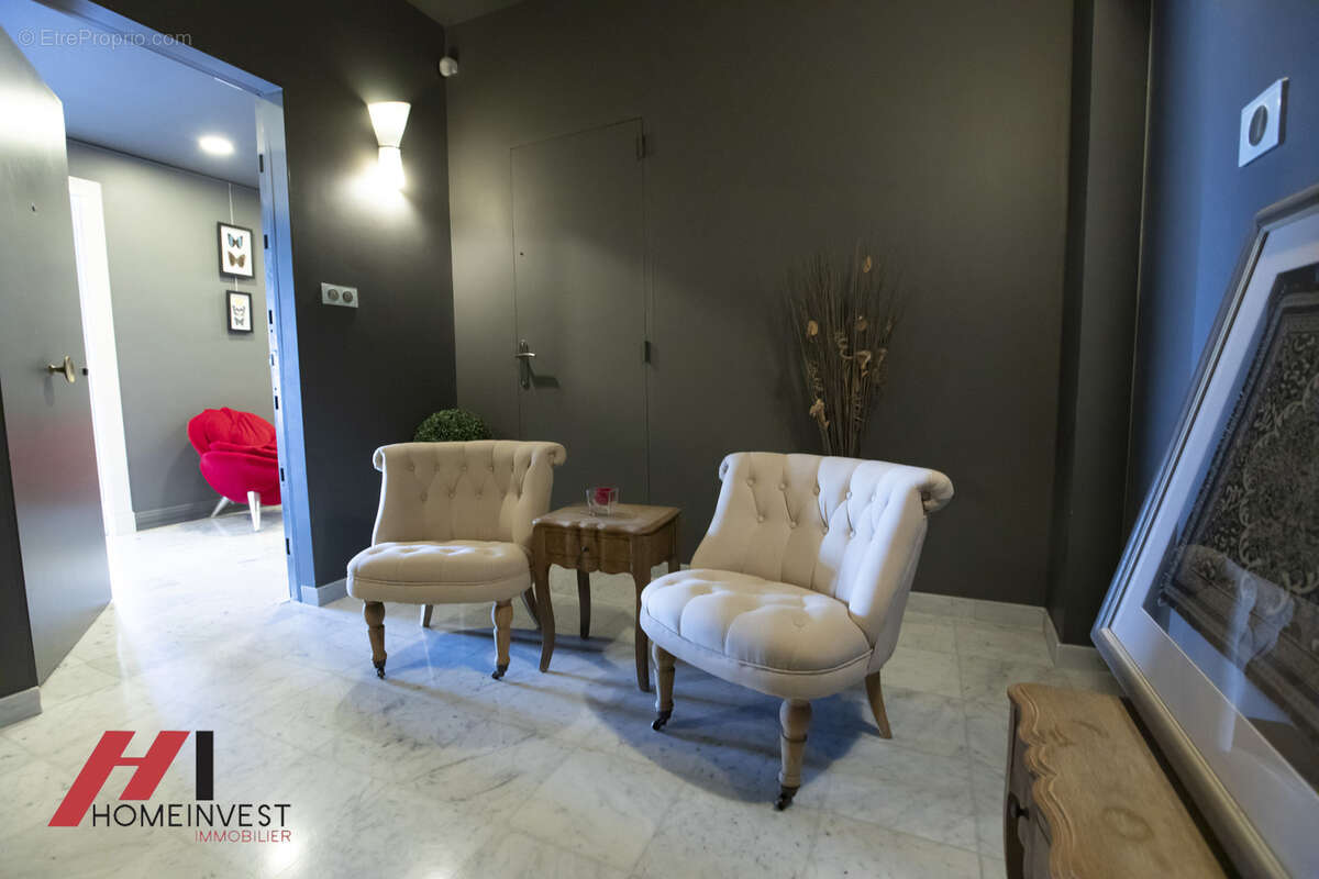 Pure merveille pour ce t5 cadenelle de 200m2 13008 - photo 8