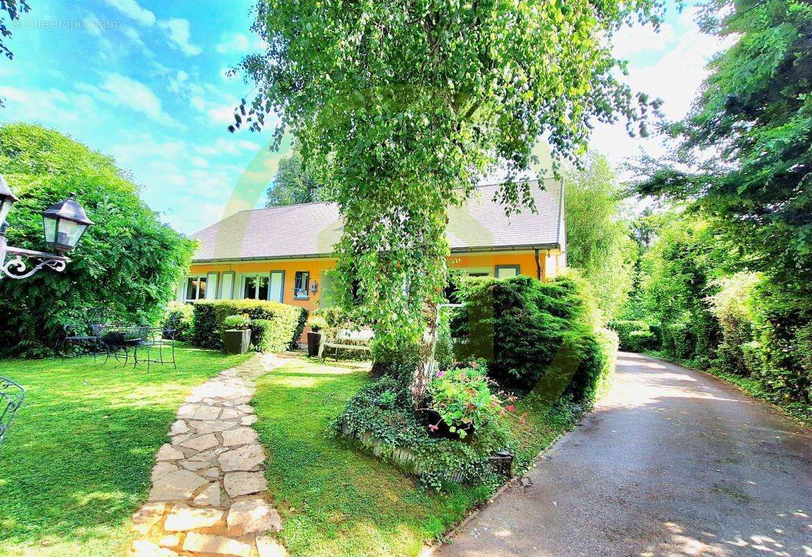 Maison 173 m² à Bouchain  - photo 2
