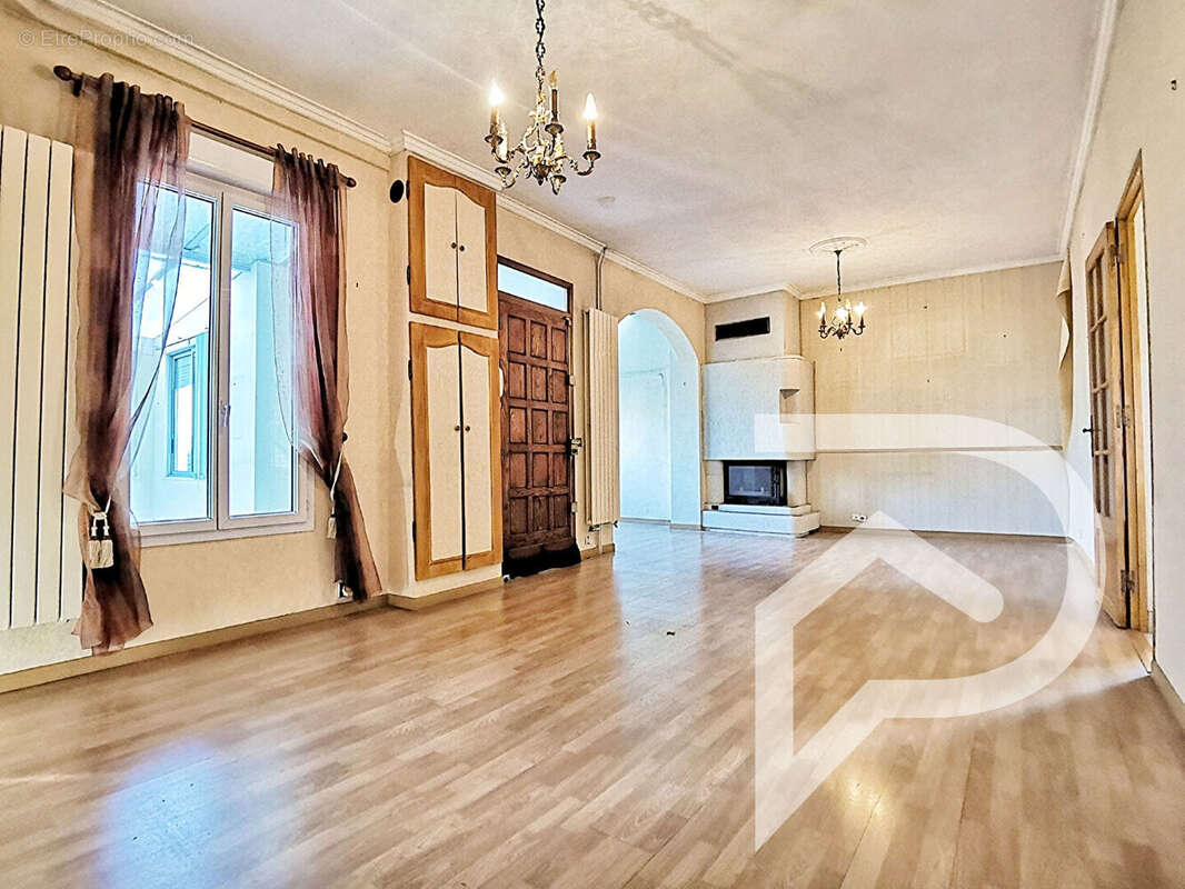 Maison à VITRY-SUR-SEINE