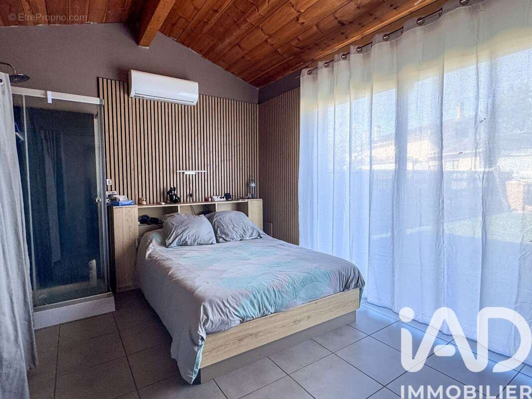 Maison 119 m² à Saint-Andre-De-Cubzac  - photo 8